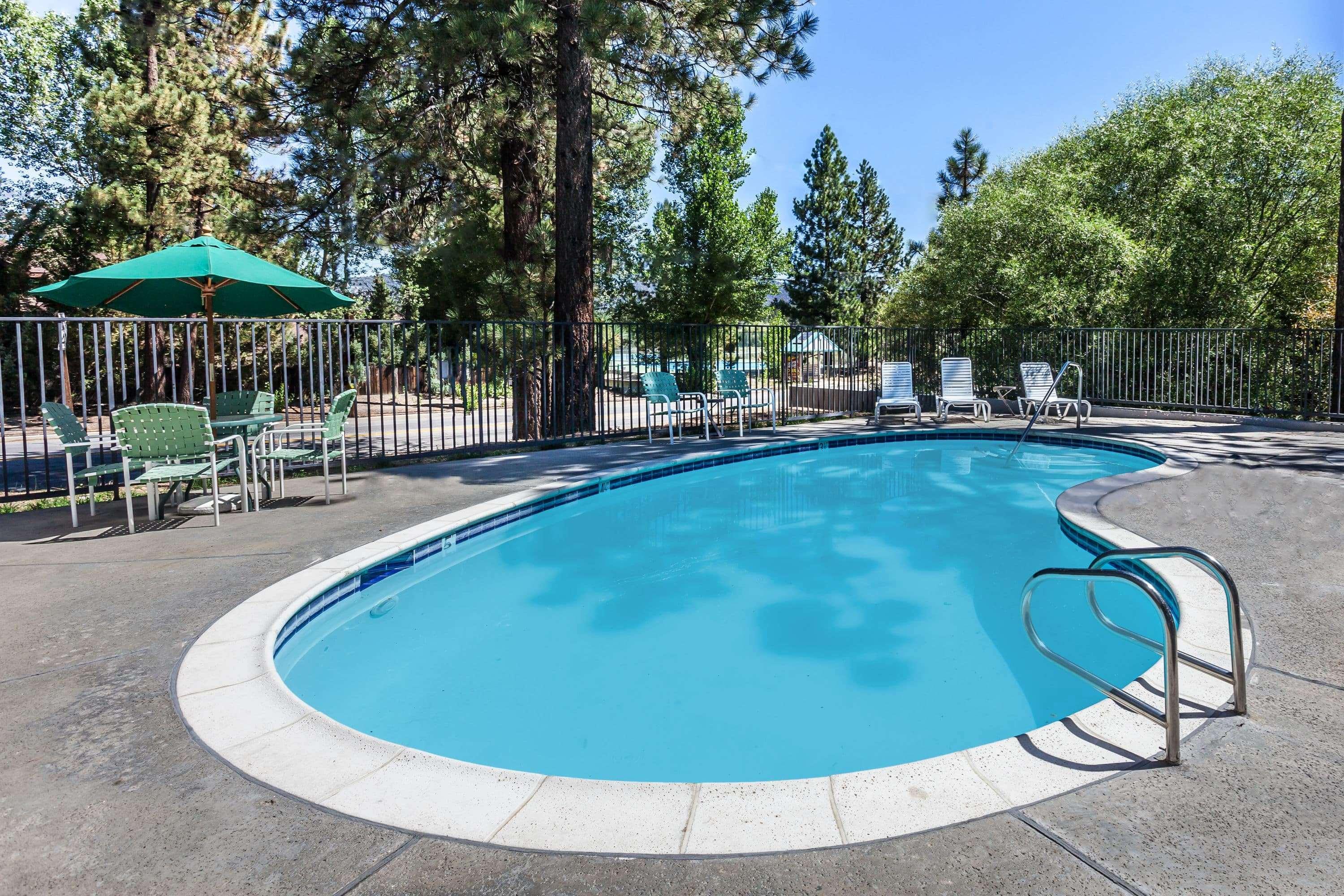 Travelodge By Wyndham Big Bear Lake Ca Екстер'єр фото